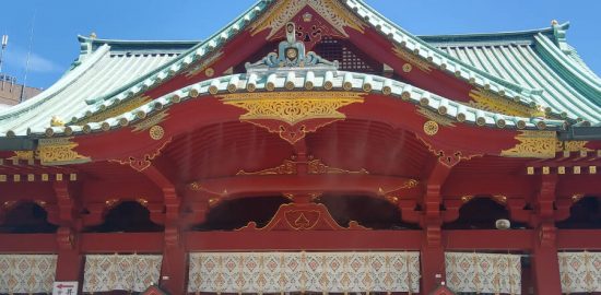 青空と神社